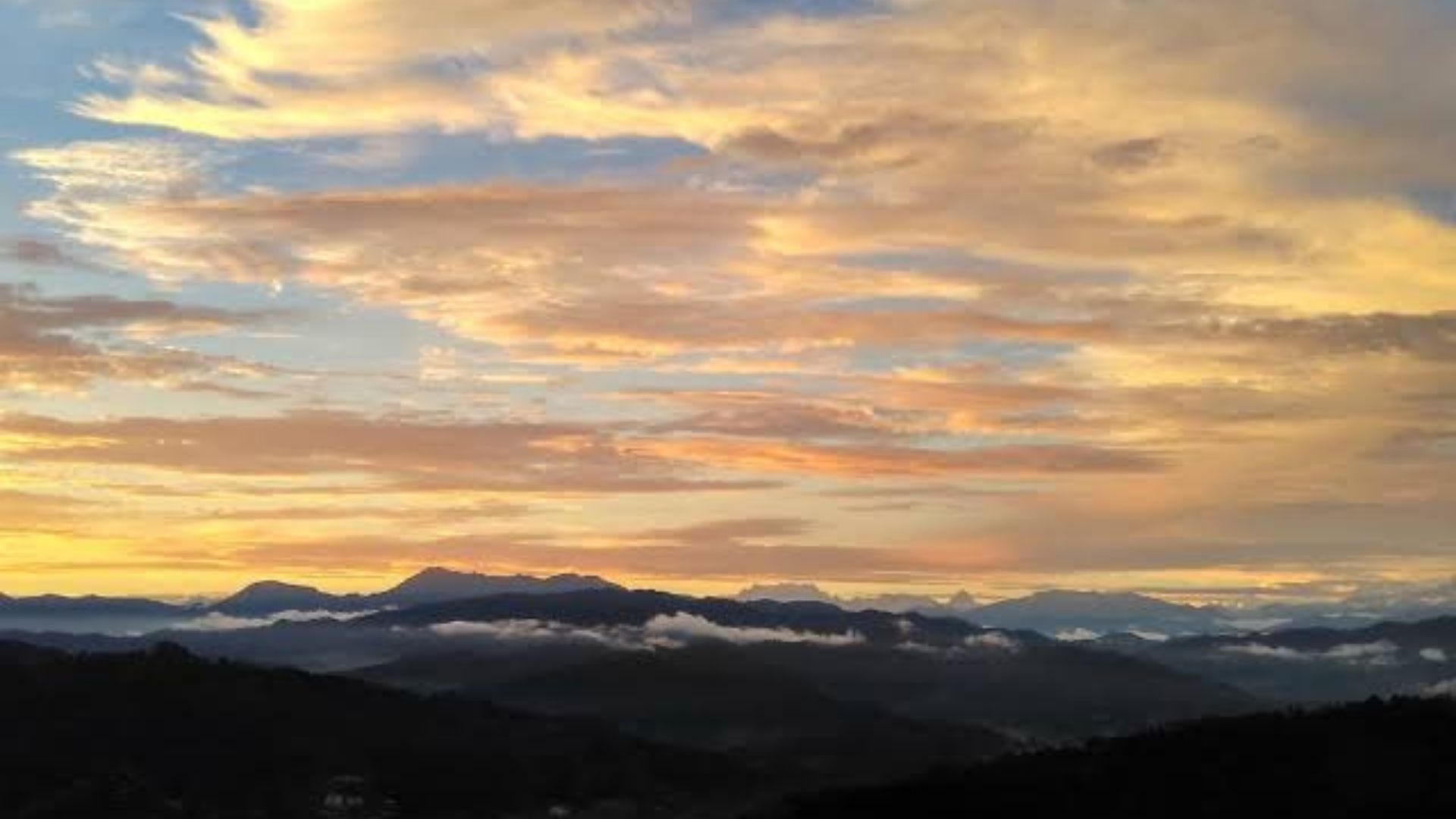 bright end corner tour