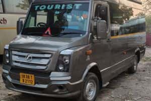 urbani tempo cab for Uttarakhand tour